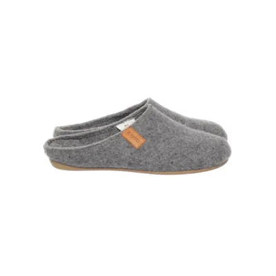 Slippers (Gray) from Kavat