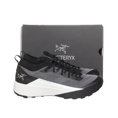 Träningsskor (Svart, Vit) från Arc'teryx