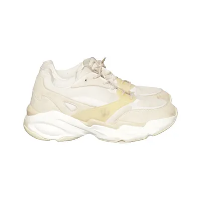 Sneakers (Beige, White) from Cobler