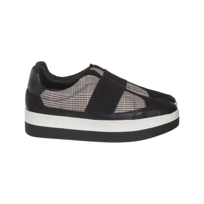 Slip-ons (Svart, Beige, Flerfärgad) från Piccadilly