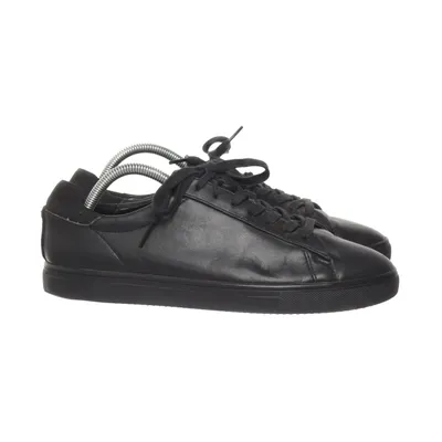 Walking shoes (Black) from Clae