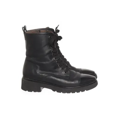 Laced boots (Black) from Extralight