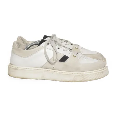 Sneakers (AWAY) från Sneaky Steve