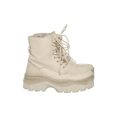 Laced boots (Beige) from Bronx
