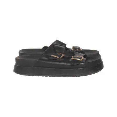 Slip-ins (Black) from Catwalk