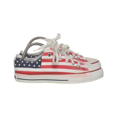 Canvas sko (Hvid, Rød, Blå) fra Converse