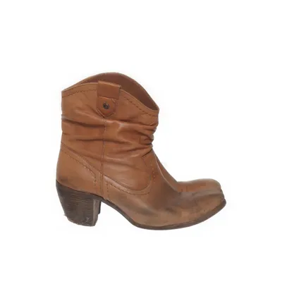 Heeled boots (Brown) from Van Dalen
