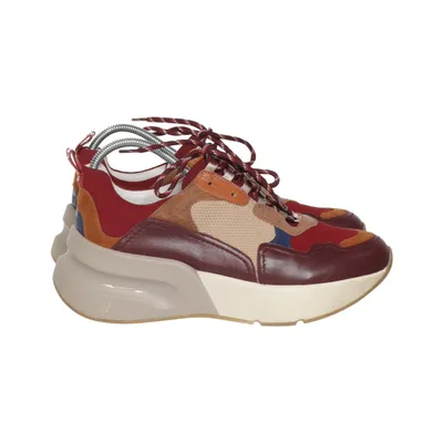Baskets (Rouge, Multicolore) de Lola Cruz