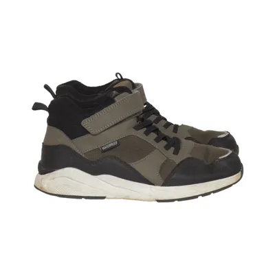 Sneaker (Grün, Schwarz) von Linear of Sweden