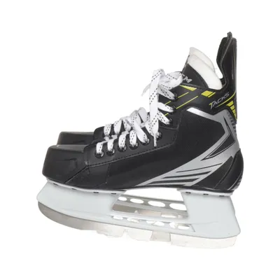 Ice skates (St92) from CCM