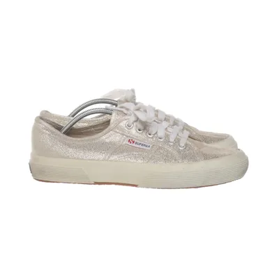 Tygskor (Guldfärgad) från Superga