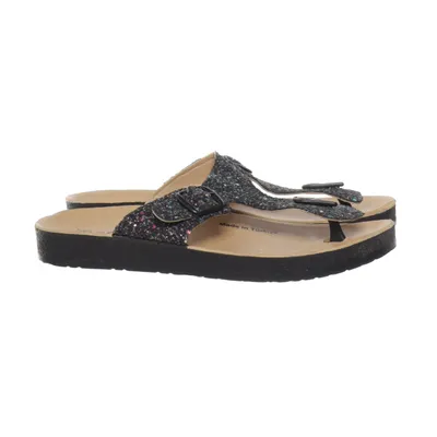 Flip-flops (Beige, Black) from Gezer