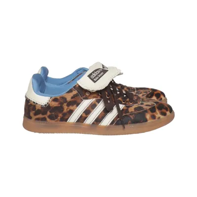 Träningsskor (Samba) från Adidas x Wales Bonner Skinn