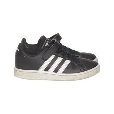 Sneakers (Grand Court 2.0) från Adidas