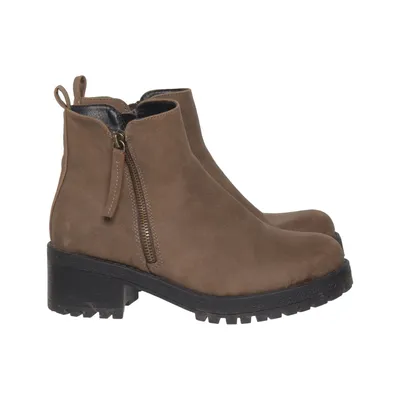 Ankle boots (Brown) from Clou