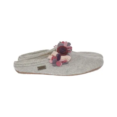 Slippers (Gray, Purple, Pink) from Haflinger Wool