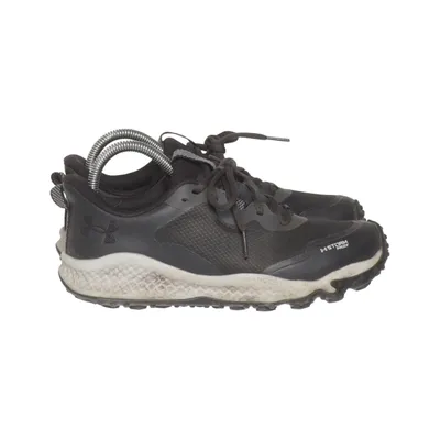 Baskets (Noir) de Under Armour