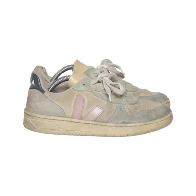 Sneakers (Grå, Rosa) från Veja