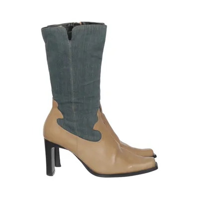 Bottes à talons (Beige, Gris, Noir) de Graceland
