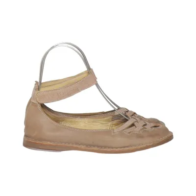 Sandals (Beige) from Vera Gomma