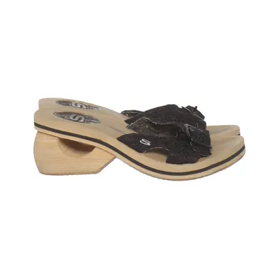 Träskor (Svart, Beige) från Skechers