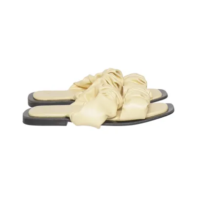 Slip-ins (Yellow) from Erynn