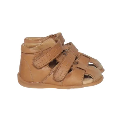 Sandals (Brown) from Pom Pom Leather