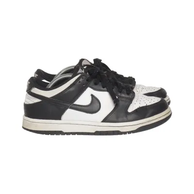 Sneakers (Dunk Low) från Nike