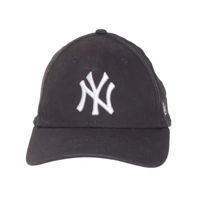 Baseball cap (9Forty) from New Era Cotton