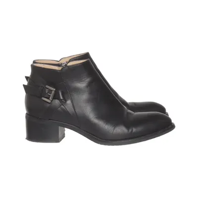 Ankle boots (Black) from Angela C