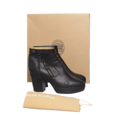 Bottes à talons (Noir) de Acne Cuir