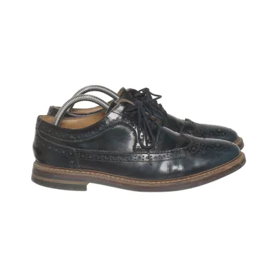 Richelieus (Noir) de Base London
