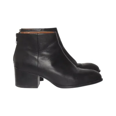 Ankle boots (Sezane) from Seychelles Leather