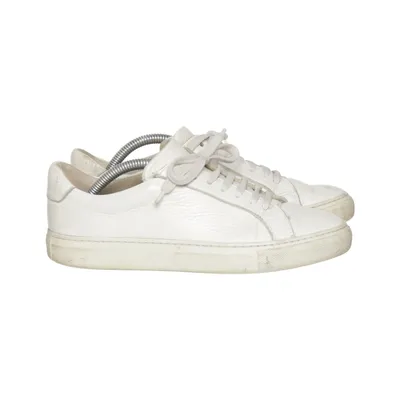 Sneakers (White) from Common Projects