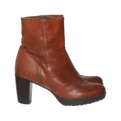 Bottes à talons (Marron) de Wonders