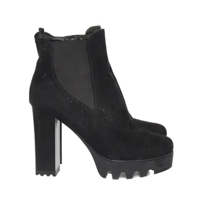 Heeled boots (Black) from Lost Ink