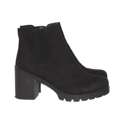 Heeled boots (Black) from Graceland