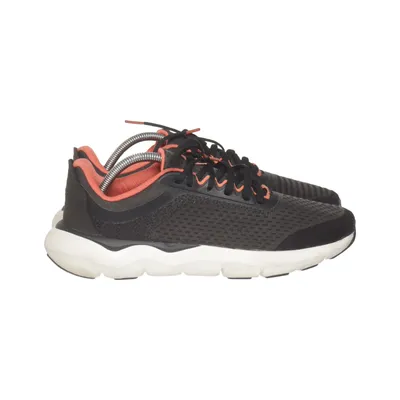 Baskets (Noir, Orange, Blanc) de Kalenji