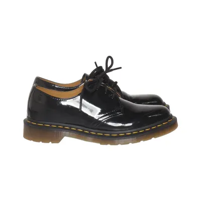 Derbyskor (Svart) från Dr. Martens Skinn