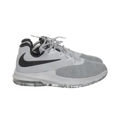 Baskets (Gris) de Nike