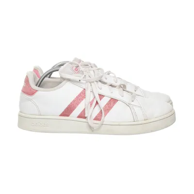 Sneakers (White) from Adidas