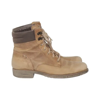 Laced boots (Beige) from Hey Dude