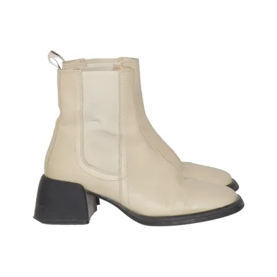 Chelsea boots (Beige) from Vagabond