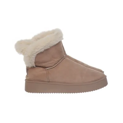 Ankle boots (Beige) from New Yorker