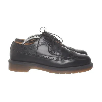 Brogue (Zwart) van Dr. Martens