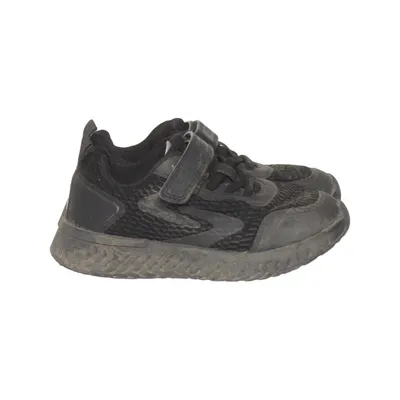 Trainers (Black) from Okaki