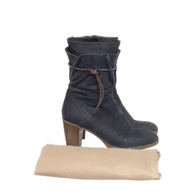 Stövletter (Svart) från Via Vai