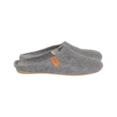 Chaussons (Gris) de Kavat Laine