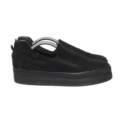 Slip-ons (Svart) från A Pair