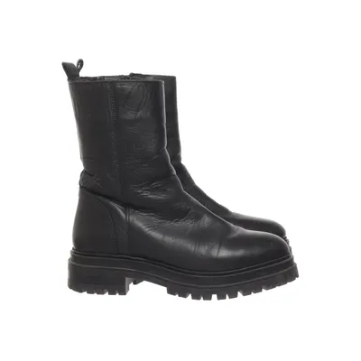 Ankle boots (Black) from Y.A.S